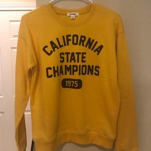 Yellow soft sweater from Garage